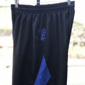 NIKE KOBE BRYANT DRI-FIT #24 BASKETBALL SHORTS (X-LARGE) [PREOWEND]